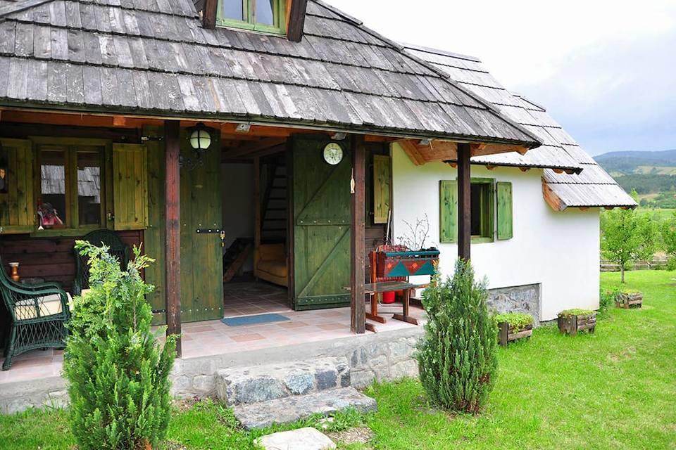 Camp Viljamovka Apartment Kremna Exterior photo